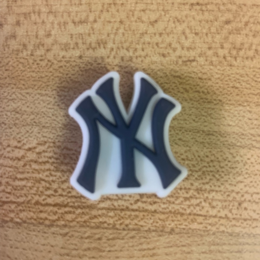 Yankees charm